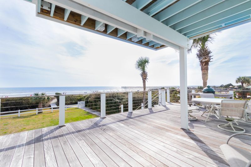 5 Sand Dune Ln, Isle Of Palms, SC 29451