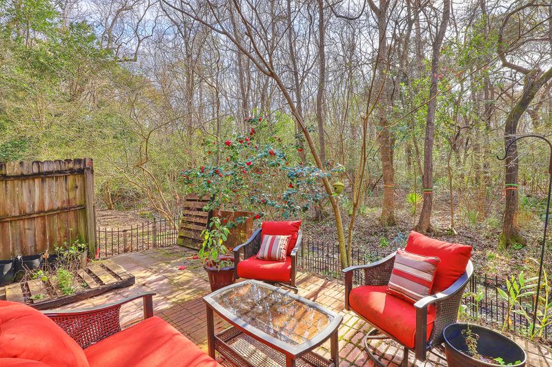 4441 Great Oak Dr, North Charleston, SC 29418