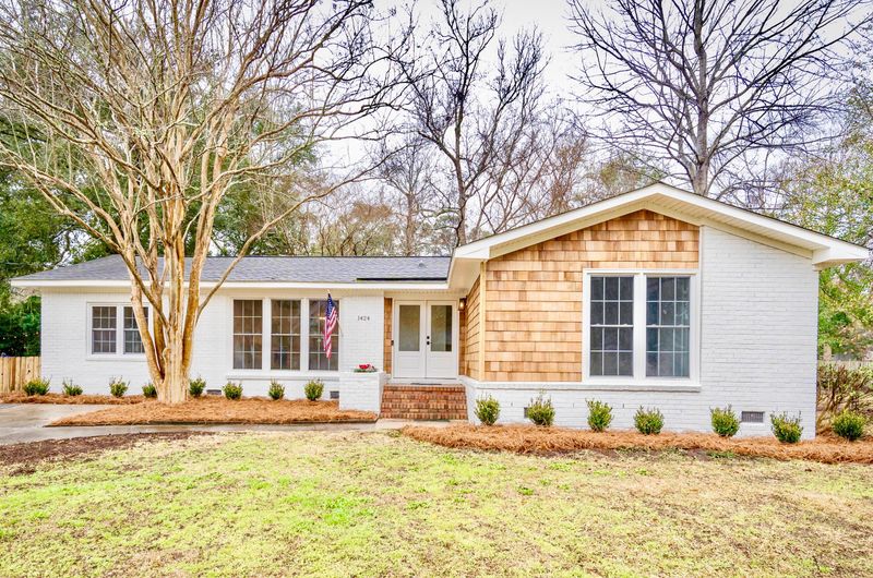 1424 Glencoe Dr, Mount Pleasant, SC 29464