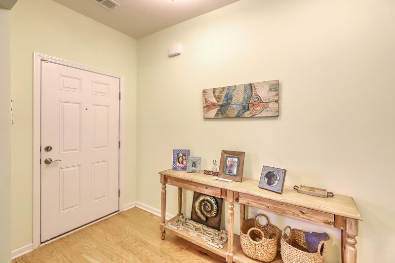 2917 Glenarden Dr, Charleston, SC 29414