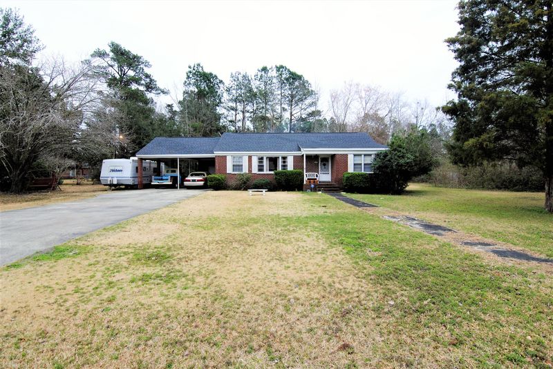 129 Venning St, Saint Stephen, SC 29479