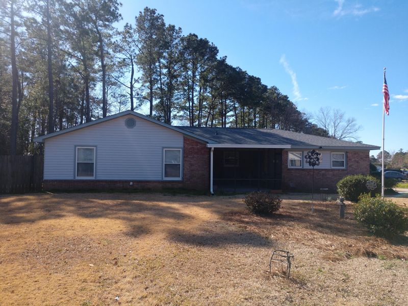101 Barbara Dr, Ladson, SC 29456