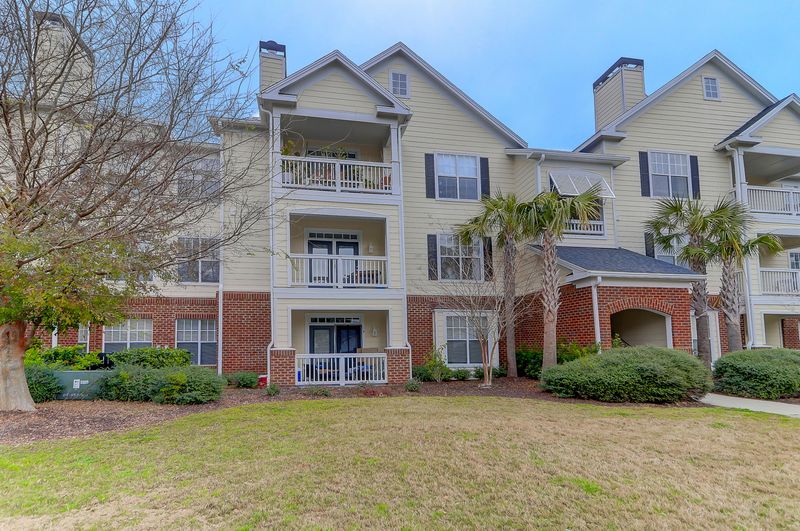 45 Sycamore Ave #824, Charleston, SC 29407