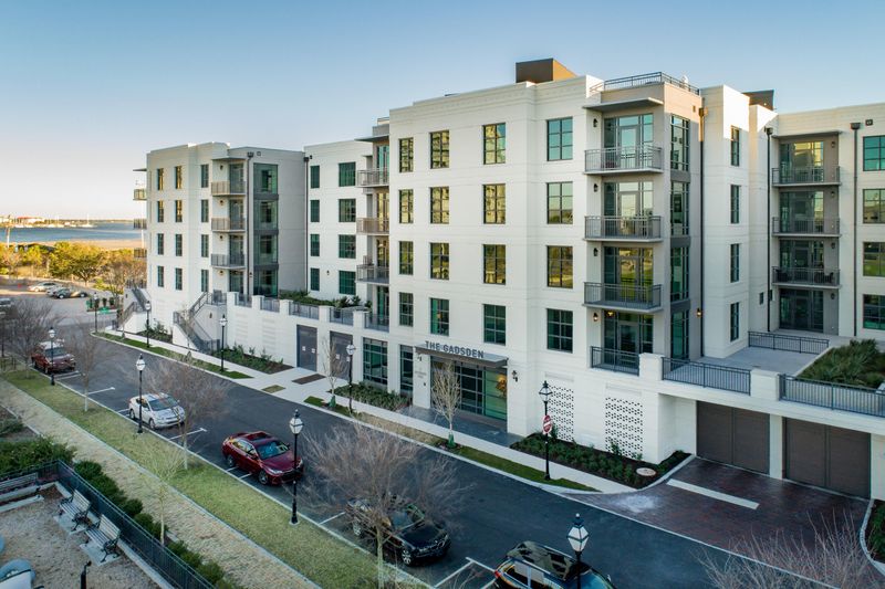 5 Gadsdenboro St #211, Charleston, SC 29401