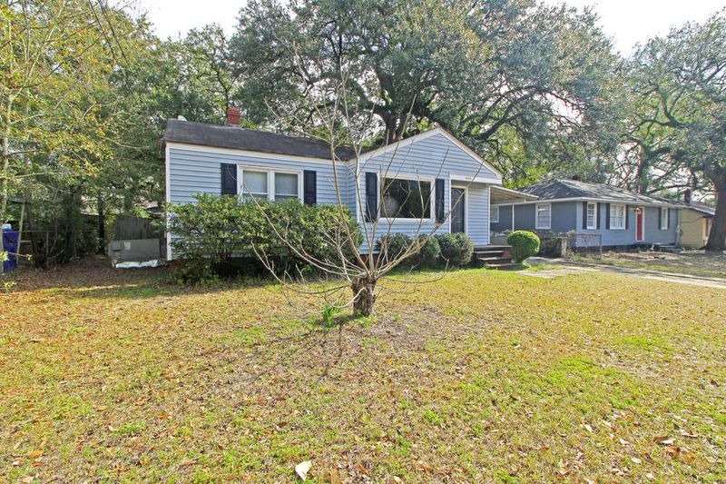 5628 Meadow Ave, North Charleston, SC 29406
