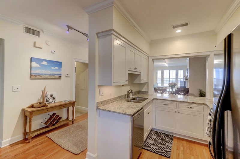 1551 Ben Sawyer Blvd #2-D, Mount Pleasant, SC 29464