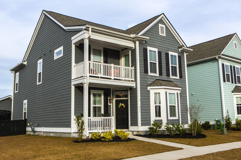 3022 Memorial Dr, Charleston, SC 29414