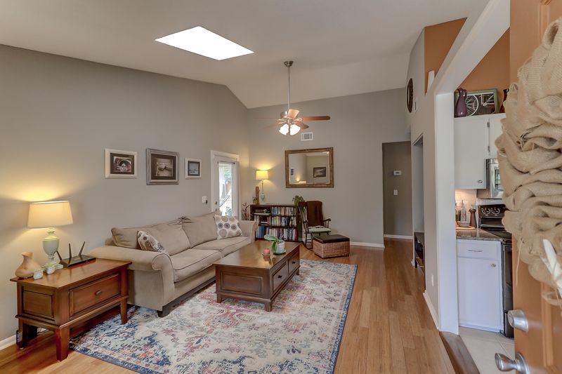 1206 Lake Mallard Blvd, Mount Pleasant, SC 29464