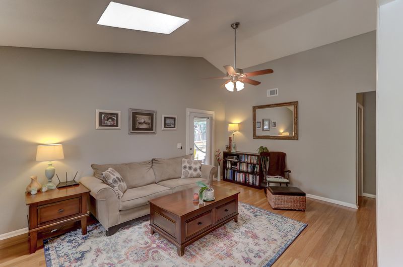 1206 Lake Mallard Blvd, Mount Pleasant, SC 29464