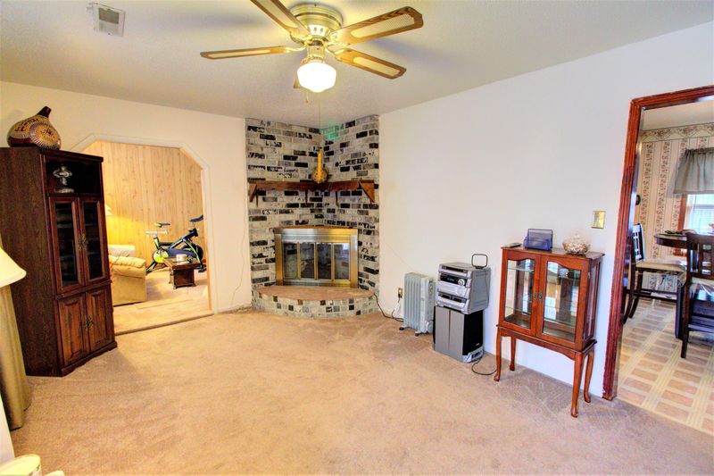 145 Dorchester Manor Blvd, North Charleston, SC 29420