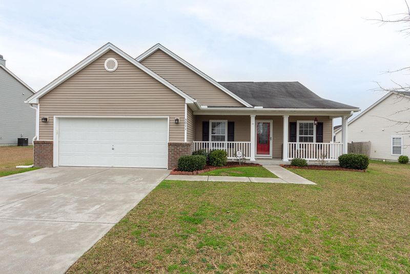 5011 Wilverine Dr, Summerville, SC 29485