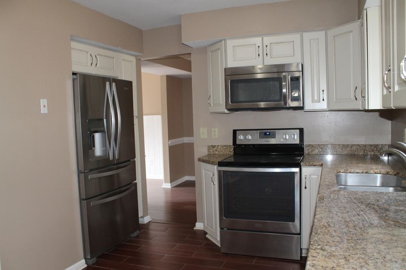 105 Carlisle Bay Ct, Goose Creek, SC 29445