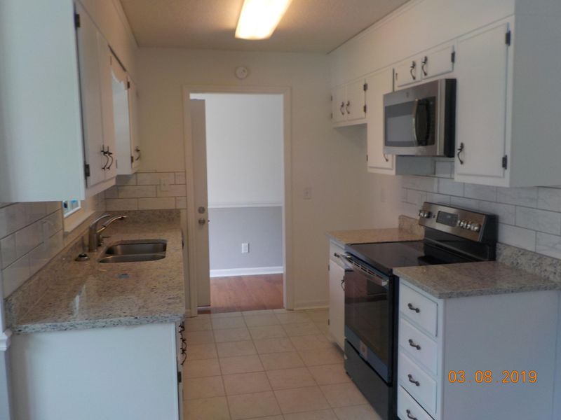 904 Larch Pines Ct, Ladson, SC 29456