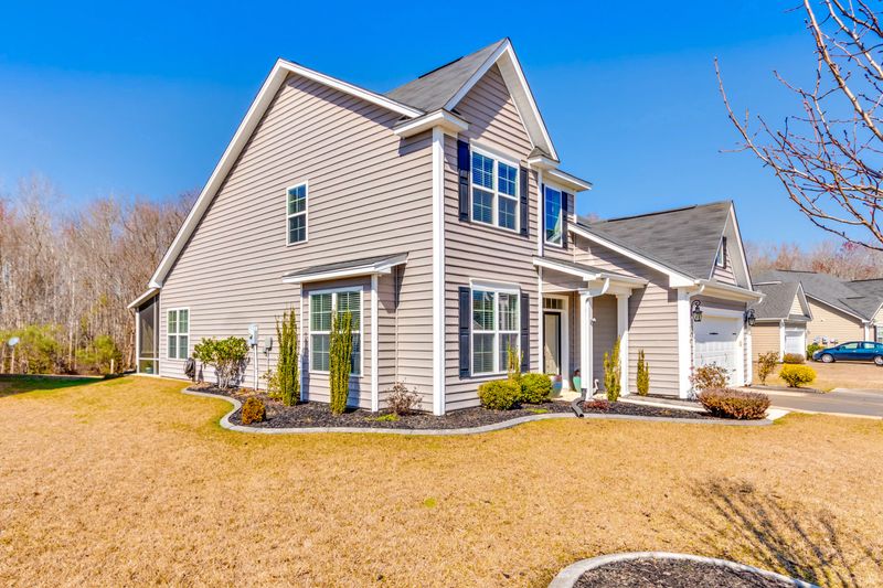 246 Palmetto Village Cir, Moncks Corner, SC 29461