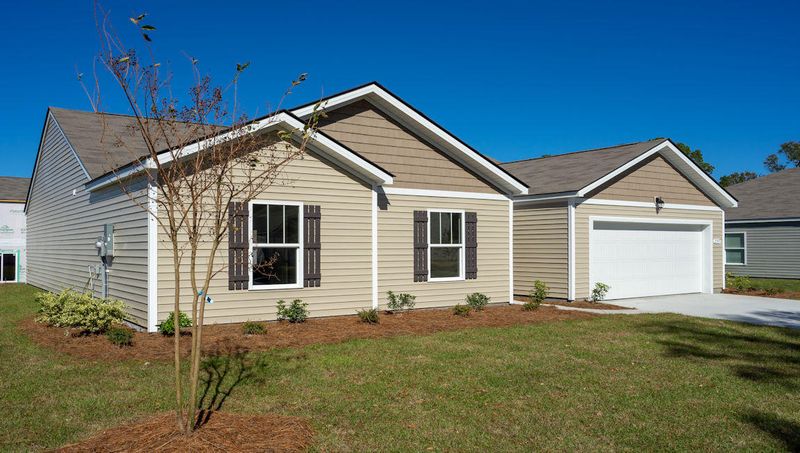 604 Wayton Cir, Moncks Corner, SC 29461