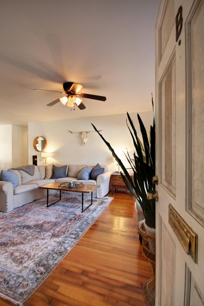 204 Sans Souci St #6b, Charleston, SC 29403