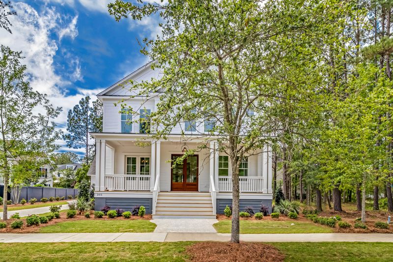 305 Gunboat Ln, Charleston, SC 29492