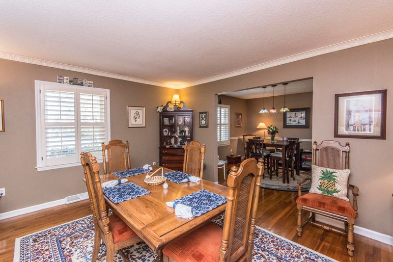 5 Milano St, Hanahan, SC 29410