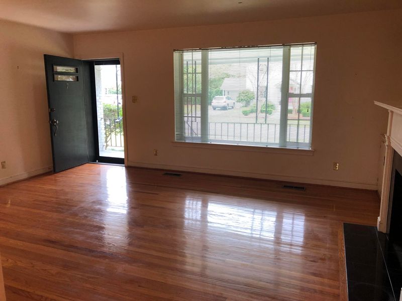 7 Sheridan Rd, Charleston, SC 29407
