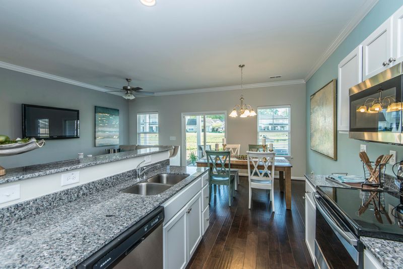 482 Truman Dr, Goose Creek, SC 29445