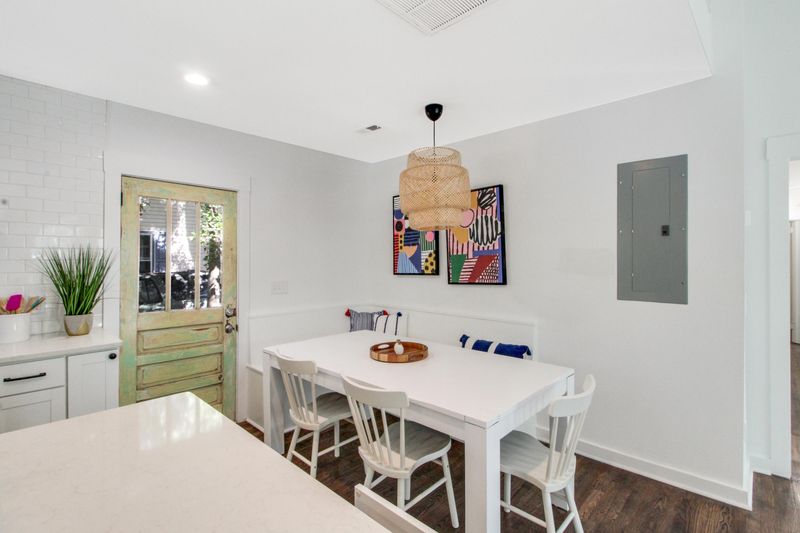 2681 Lawrence St, North Charleston, SC 29405