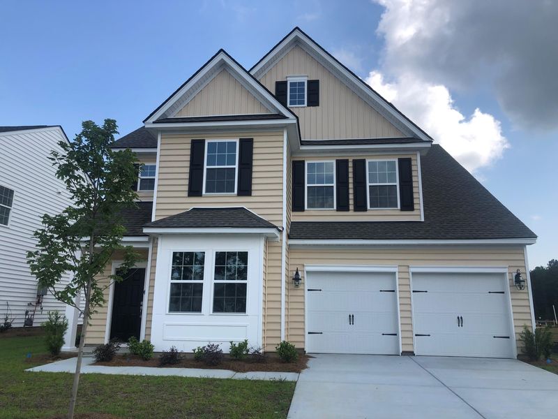 212 Chaste Tree Dr, Goose Creek, SC 29445