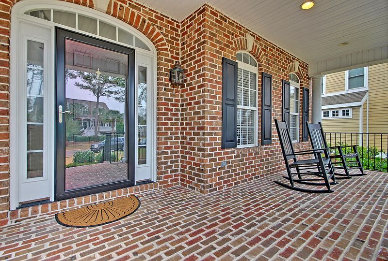 1408 Walking Trail Ct, Mount Pleasant, SC 29466