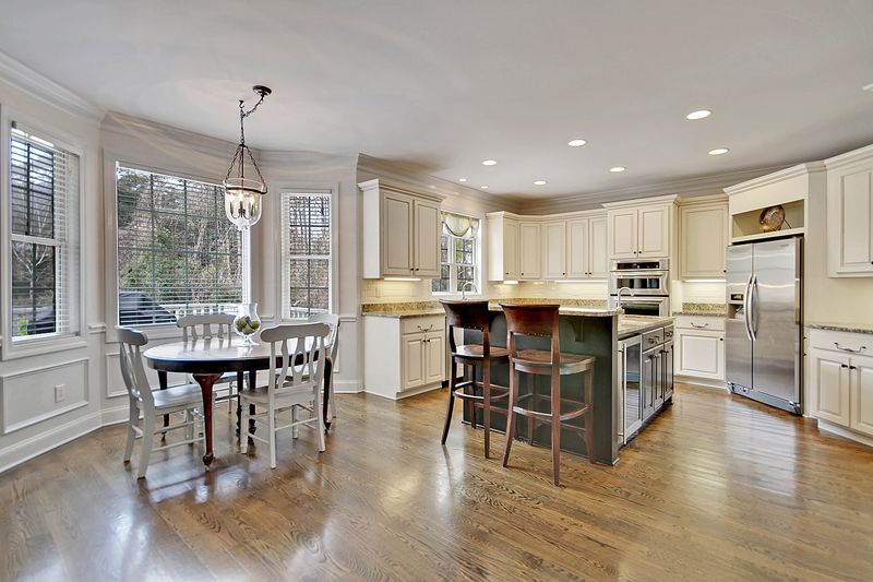 1408 Walking Trail Ct, Mount Pleasant, SC 29466