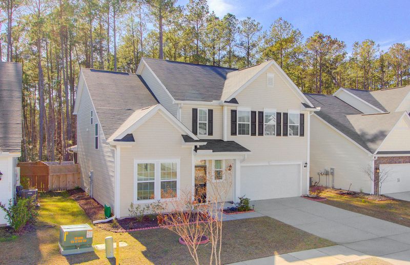 255 Spectrum Rd, Summerville, SC 29486