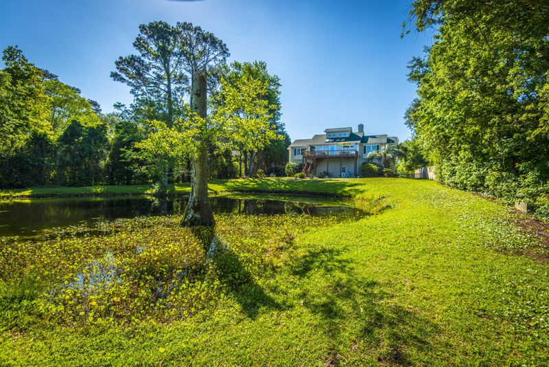 2648 Bohicket Rd, Johns Island, SC 29455