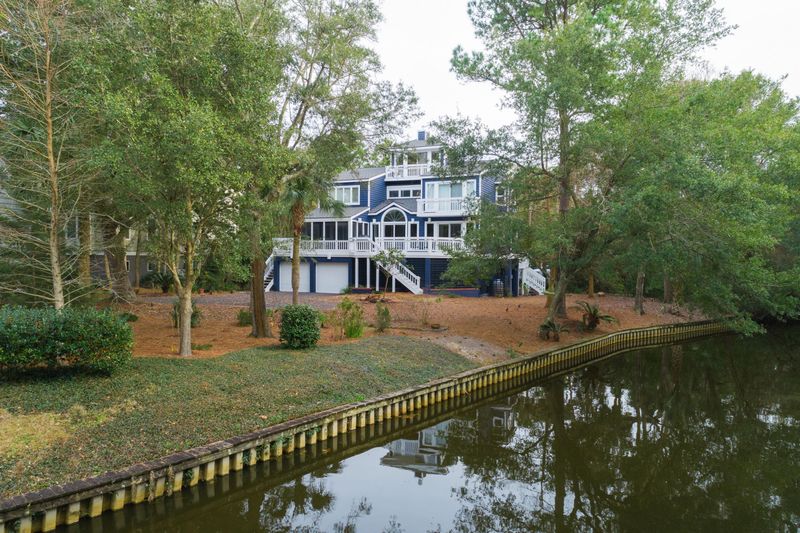 24 Oyster Row, Isle Of Palms, SC 29451