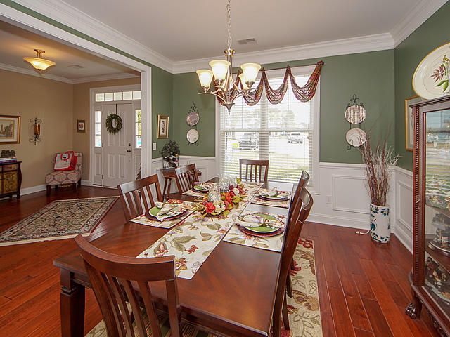 8575 Royal Palms Ln, North Charleston, SC 29420