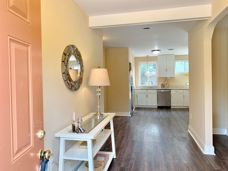 447 Wappoo Rd, Charleston, SC 29407