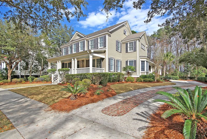 266 Delahow St, Charleston, SC 29492