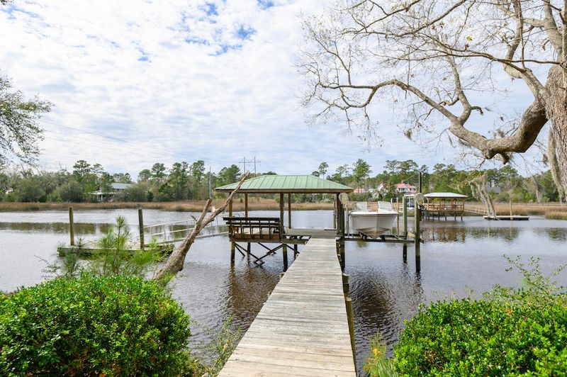 1039 Bulow Point Rd, Johns Island, SC 29455