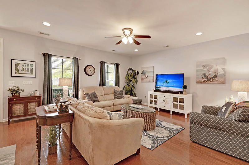 3019 Lazarette Ln, Charleston, SC 29414