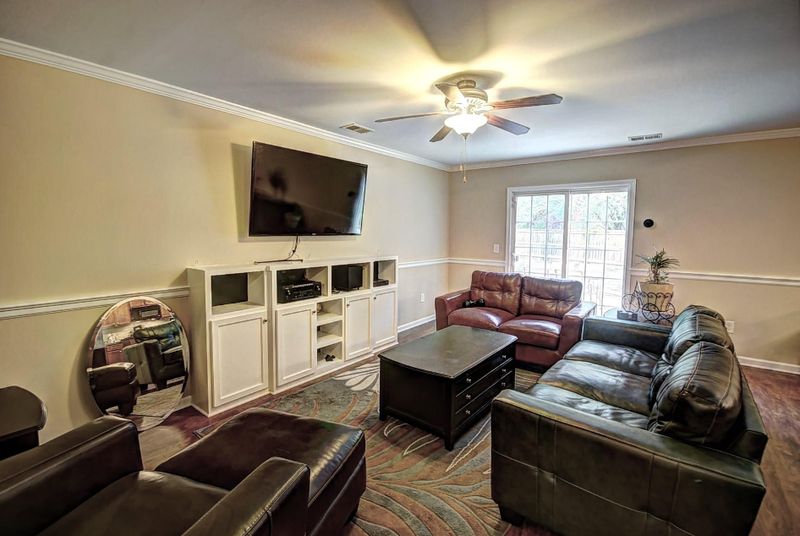 102 Palustrine Ct, Goose Creek, SC 29445