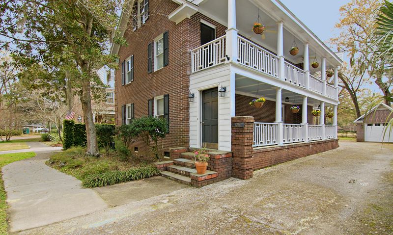 1086 Loyalist Ln, Mount Pleasant, SC 29464