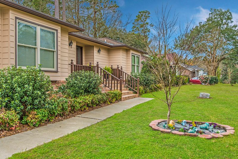 115 Hunt Club Dr, Summerville, SC 29485