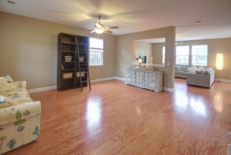 102 Study St, Ladson, SC 29456
