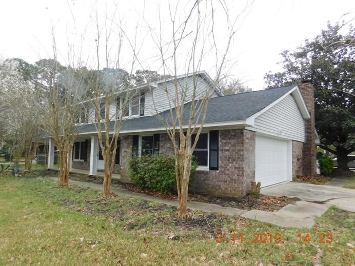 1869 Greenmore Dr, Charleston, SC 29407