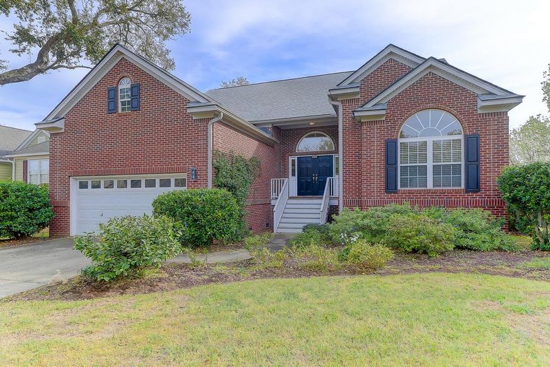 2601 Coral Vine Ct, Mount Pleasant, SC 29464
