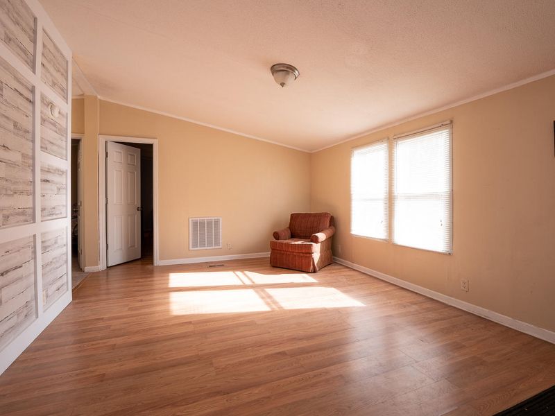 6173 Chisolm Rd, Johns Island, SC 29455
