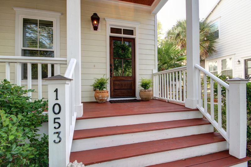 1053 Phillips Park Dr, Mount Pleasant, SC 29464