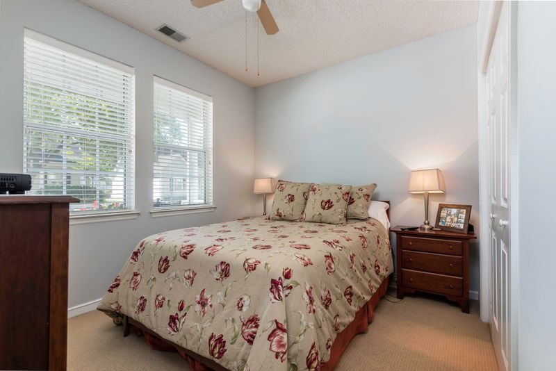 2333 Chadbury Ln, Mount Pleasant, SC 29466