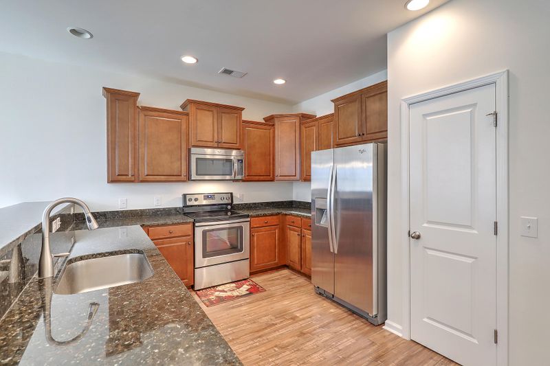 1211 N University Dr, Ladson, SC 29456