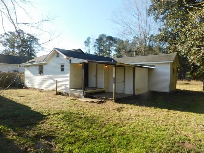 117 Kitfield Rd, Moncks Corner, SC 29461