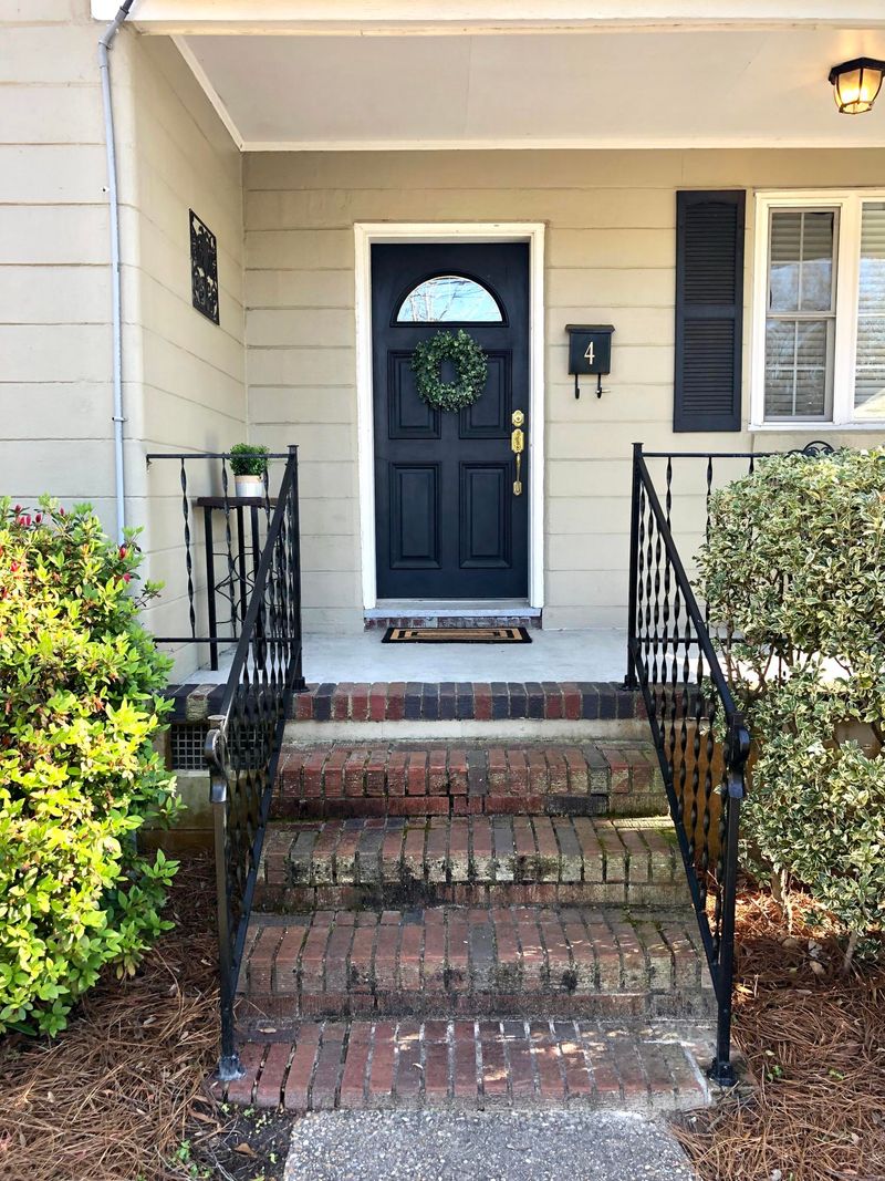 4 Rosedale Dr, Charleston, SC 29407