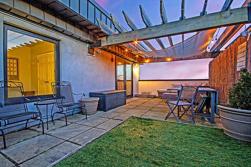 1 Cool Blow St #353, Charleston, SC 29403