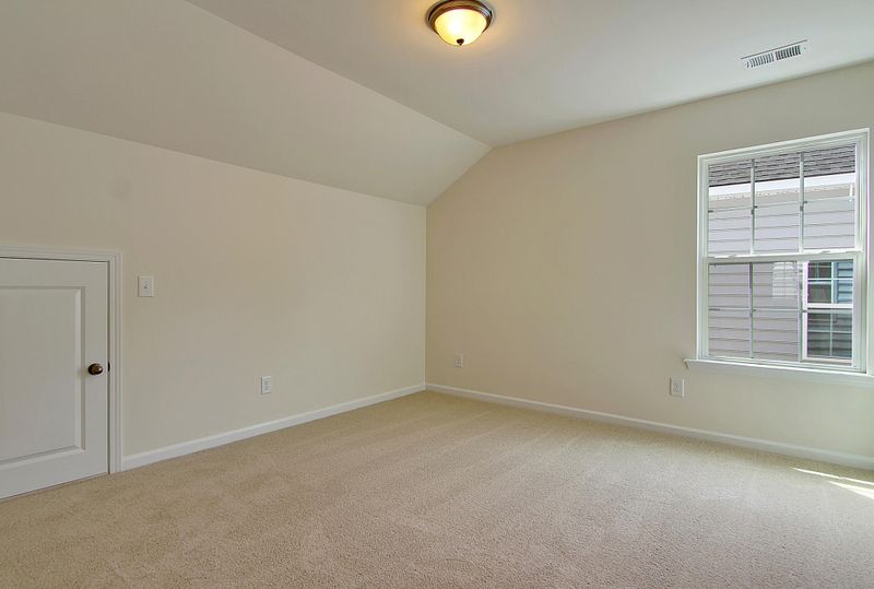 311 Blue Shadow Ct, Summerville, SC 29486